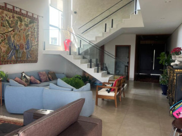 Casa em Condom�nio para Aluguel